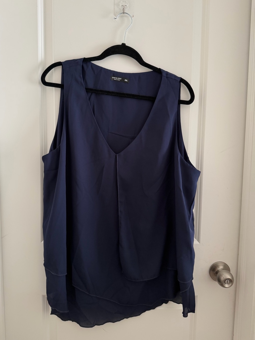 Shein Navy Sleeveless V-Neck Camisole